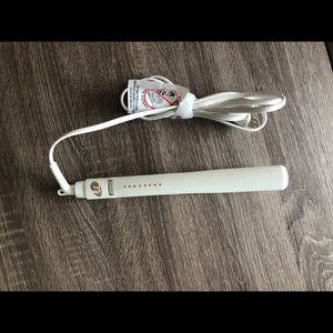 T3 Singlepass Ceramic Flat Iron